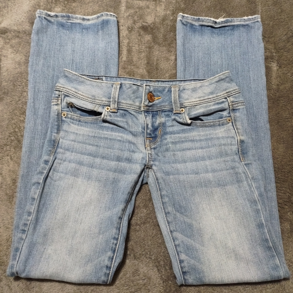 Women's American Eagle Slim Boot size 00 Short